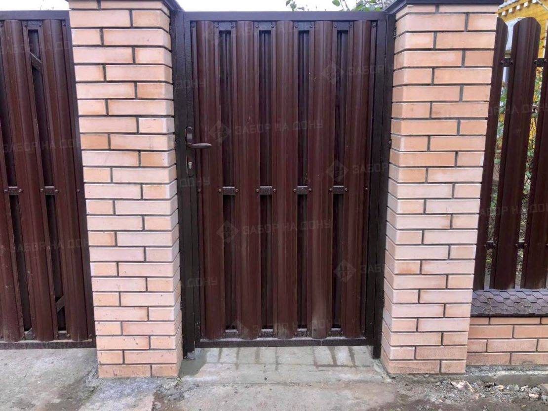 Калитка из евроштакетника  в Кулешовке